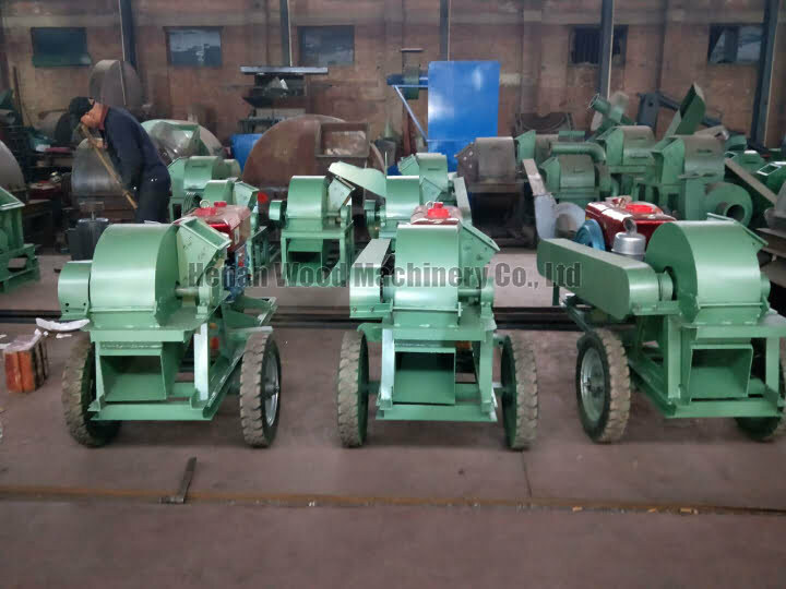 Wood crushing machines