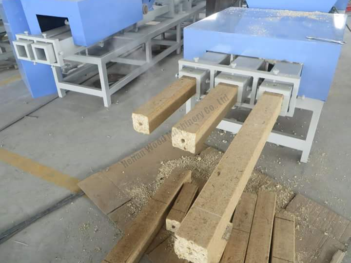 Máquina para fabricar pies para palés de madera