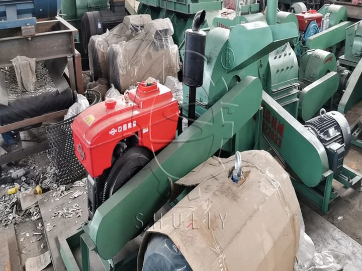 Package of wood pulverizer