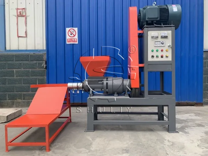 آلة صنع بيليه الكتلة الحيوية