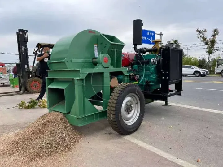 mashine ya kusaga kuni