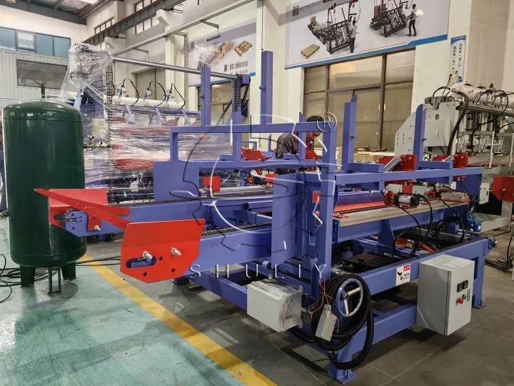 Pallet branding machine