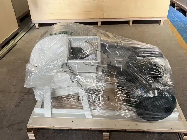 Customized White Sl-420 Sawdust Maker Machine Exported To Iraq 5 목재 분쇄기 기계