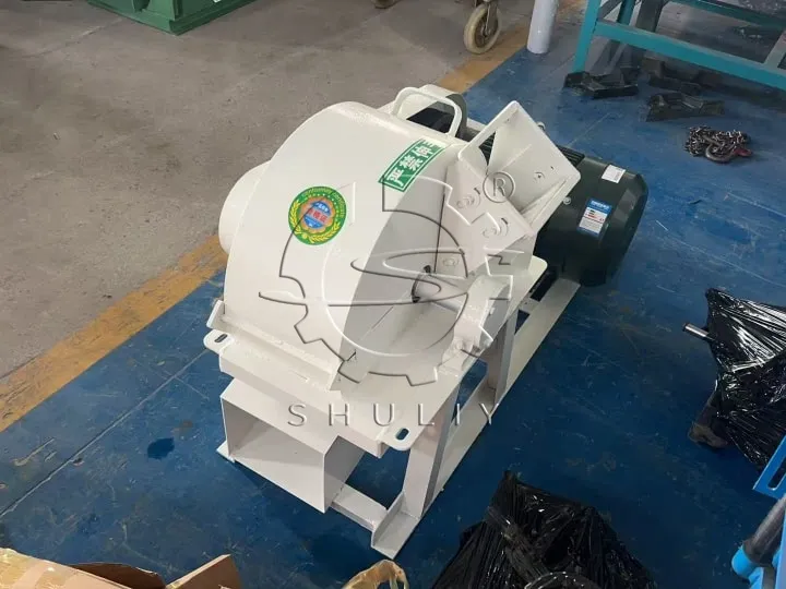 Customized White Sl-420 Sawdust Maker Machine Exported To Iraq 4 목재 분쇄기